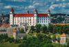 Hungarian Alliance’s Cozy Relationship with Slovak Left-Wing Radicals Alienates Potential Voters