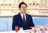 (LEAD) Lee to skip NATO summit due to domestic issues, Middle East crisis: presidential office