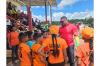 Minister Bharrat distributes hampers, engines to flood-hit miners