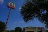 McDonald’s sales return to growth, pushed by promotions