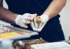 Health ministry warns of rise in food poisoning cases caused by summer heat in south of Spain
