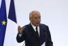 French political crisis as prime minister calls for confidence vote that could bring down government