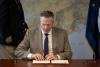 Governor Dunleavy Criticizes Legislature Over Alaska Education Reforms