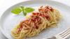 How to cook authentic spaghetti carbonara: A traditional and simple Italian recipe