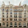 Estée Lauder opens innovative Fragrance Atelier within its new La Maison des Parfums in Paris