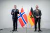 Germany and Norway discuss building submarines with Canada