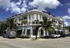 Hoffmann adding to Fifth Ave. portfolio with retail acquisition