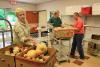 Access local food resources during government shutdown