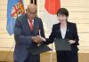 Japan, Fiji PMs Agree to Upgrade Bilateral Ties