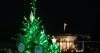 White House holiday festivities begin around ballroom construction
