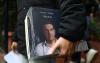 Alexis Tsipras’ book of memoirs sells out in hours