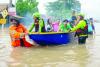 Thailand airlifts patients, rushes supplies as floods kill 33