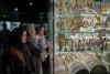 As sanctions tighten, Iranians turn to gold as hedge against falling currency