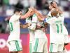 Algeria beat 10-man Iraq to cruise into quarters
