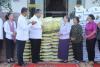 Cambodia Women’s Association Leader Donates Aid to Frontline...