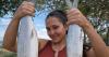 "In Cuba, fishing is illegal": Cuban generates debate on social media while preparing recipes with mackerel