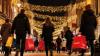 Retail sales rise in run-up to Christmas