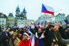 Czechs rally to back president locking horns with government