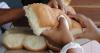 "Is that bread made in Cuba?": Photo in official press causes outrage on social media