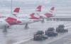 Heavy snow halts traffic at Vienna airport