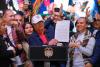 Colombia’s Petro Signs New Decree Maintaining Minimum Wage Value