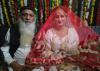 Rawalpindi’s 60-year-old Hakeem marries young girl; social media reacts