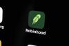 Robinhood and Webull Fall 4% as Imminent Clarity Act Decision Stokes Crypto Uncertainty