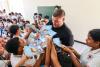 Buki di Pret grows up alongside the children of Aruba