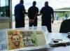 E100 BRIBE: Immigration officer, 2 SA counterparts arrested at Ngwenya