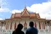 Cambodia waives visa for Chinese travelers