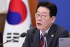 Lee Reviews Measures to Boost Housing Supply
