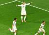 Mexico maintain perfect run with dominant win over Czechia