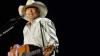Alan Jackson gives emotional speech at final show in Nashville