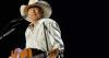 Alan Jackson gives emotional farewell concert