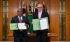 Australia, Vanuatu sign security and economic pact