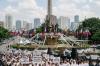 Manila: The 'white ribbons' march against corruption