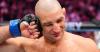 Video: Sean Strickland wrestles, chokes out fan on Florida beach