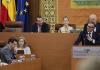 Vox votes against PP's Juanma Moreno in first investiture vote in the Andalusian parliament