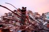 World Reuters Young survivors of Venezuela quakes run shelters as search drags on