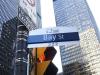 Canadian stocks beating U.S. for a second year as banks surge