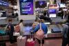 Man pleads guilty to stabbing another passenger on Las Vegas flight