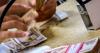 The new minimum wage in Cuba is now in effect, but no one will receive a peso until August