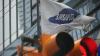 Samsung smartphone, consumer electronics workers to rally over bonus gap with chip division