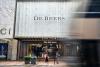 Botswana said to near agreement on size of its De Beers stake