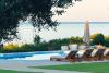 Greek Hotel Investment Jumps 50% to 1.5 Billion Euros in 2025