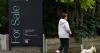 Home sellers shy away from auctions as demand dips