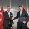 Lee-Chin signs nuclear energy pact in Turkey