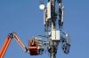 Verizon to sell 274 stores, lay off 500 corporate employees