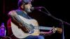 Country Music’s All-American Anti-Springsteen