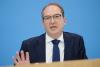 German interior minister warns of increased attack threat